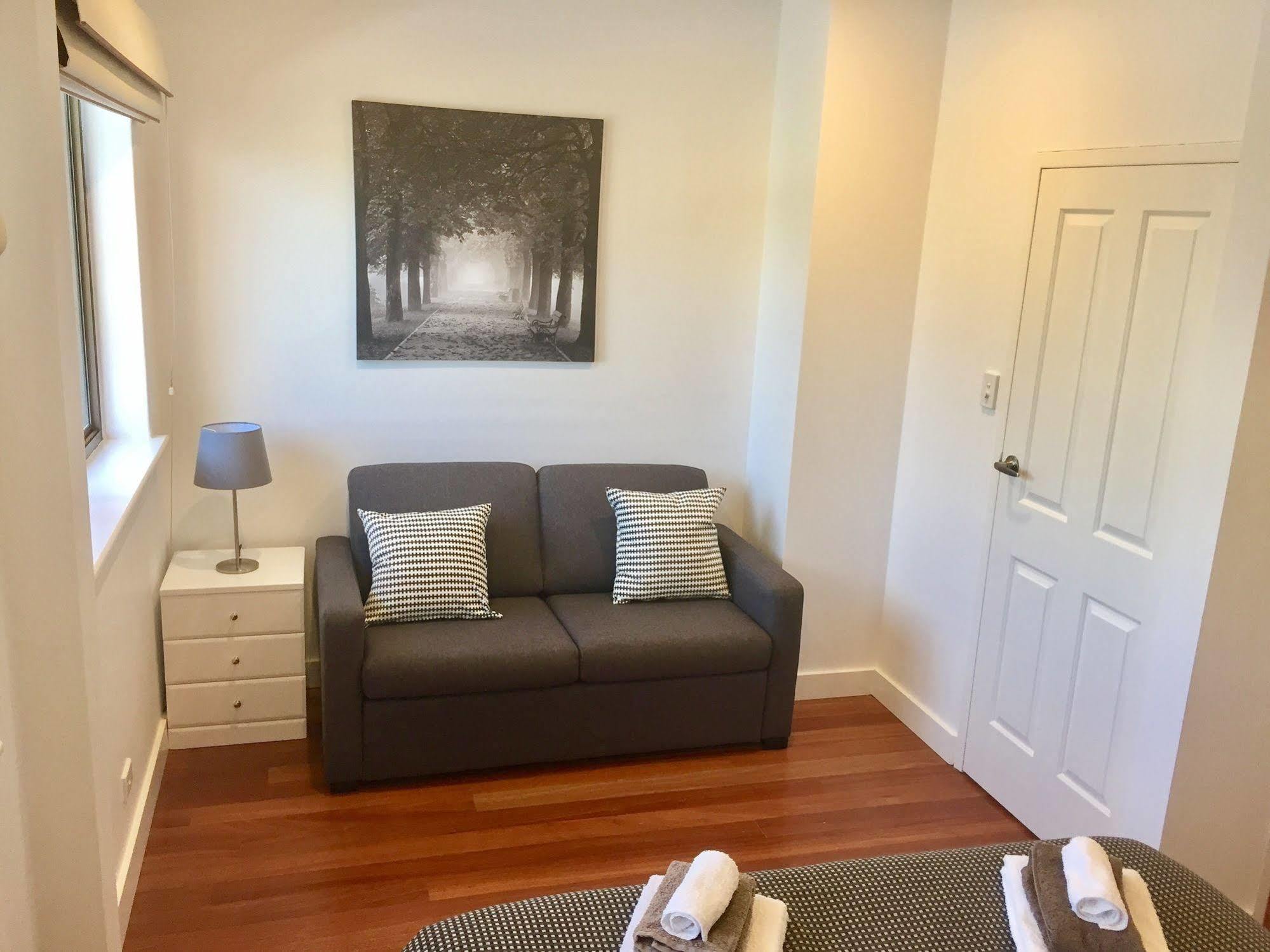 Villa Chic Townhouse In North Adelaide Esterno foto